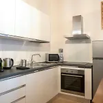 Castro Pretorio Cozy Apartment